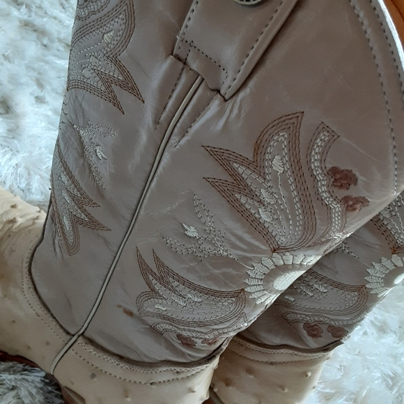 Tan Cream Rogers Boots Cowboy boots, size 7 - Picture 16 of 16